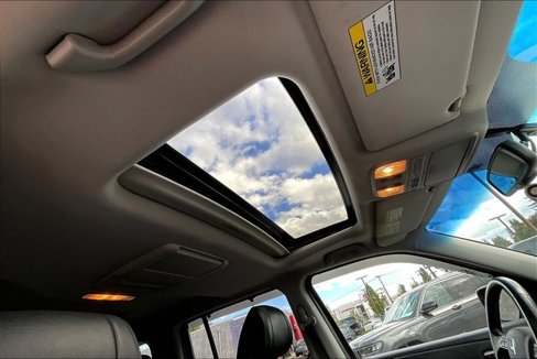 Used 2015 Honda Pilot Touring image 14