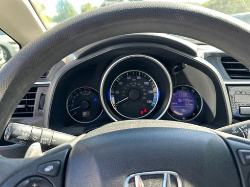 Used 2015 Honda Fit EX-L image 16