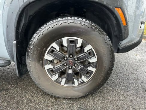 Used 2023 Nissan Frontier PRO-4X w/ Pro Convenience Package image 14