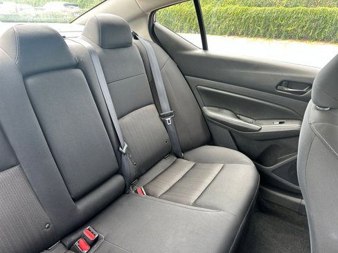 Used 2024 Nissan Altima 2.5 SV image 36