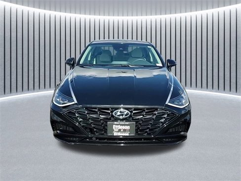 Used 2022 Hyundai Sonata SEL w/ Preferred Accessory Package image 10