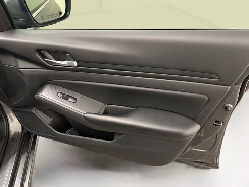 Used 2022 Nissan Altima 2.5 S image 32