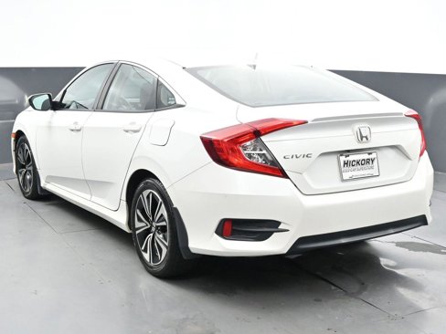 Used 2016 Honda Civic EX-T image 5