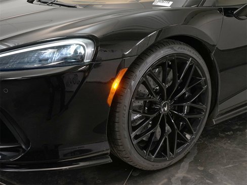 Used 2023 McLaren GT image 6