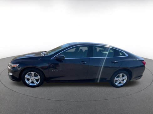 Used 2023 Chevrolet Malibu LT w/ Driver Confidence Package image 9