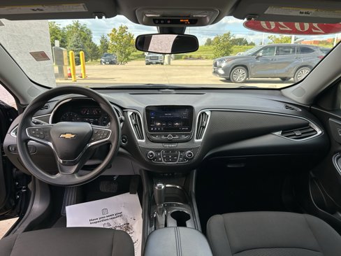 Used 2020 Chevrolet Malibu LT image 19