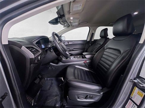 Used 2024 Ford Edge SEL image 2