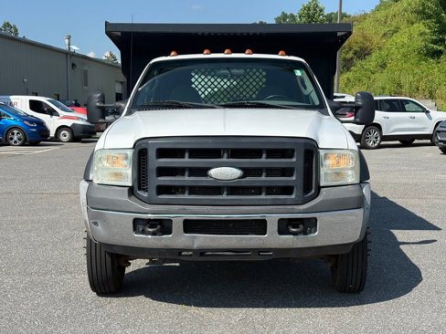 Used 2007 Ford F550 2WD Regular Cab Super Duty image 10