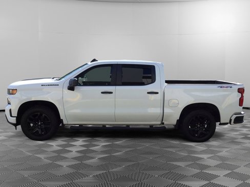 Used 2020 Chevrolet Silverado 1500 Custom w/ Rally Edition image 4