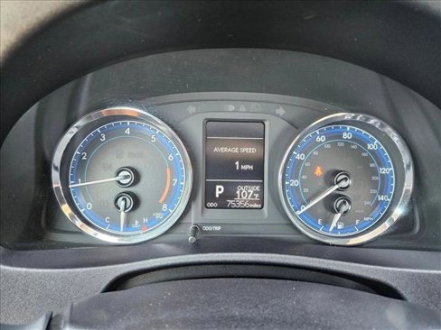 Used 2017 Toyota Corolla LE image 11