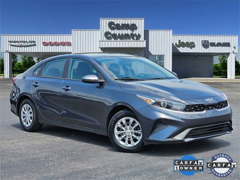 Used 2023 Kia Forte LX image 1