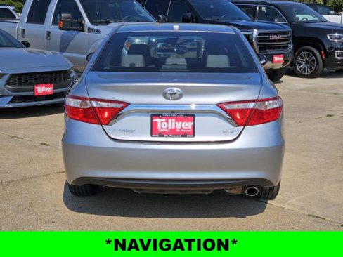 Used 2017 Toyota Camry XLE image 6