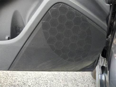 Certified 2023 Subaru Crosstrek 2.0i image 17