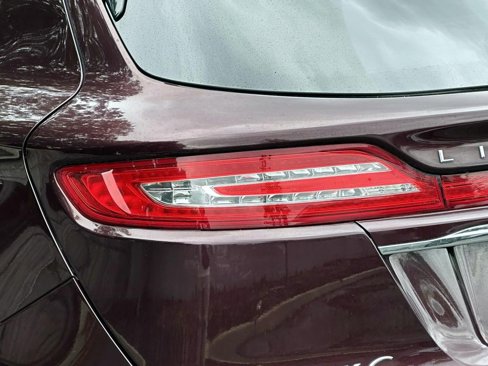 Used 2019 Lincoln MKC Reserve w/ MKC Climate Package image 9