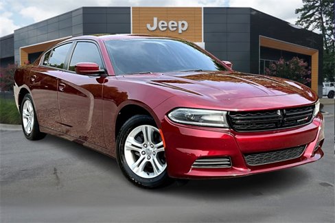 Used 2020 Dodge Charger SXT w/ Leather Interior Group image 3