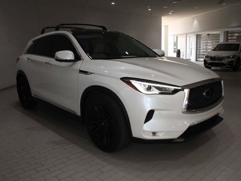 Used 2019 INFINITI QX50 Essential w/ Premium Audio Package image 8