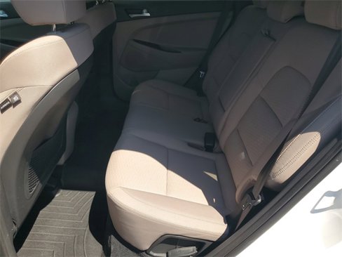 Used 2021 Hyundai Tucson SE image 28