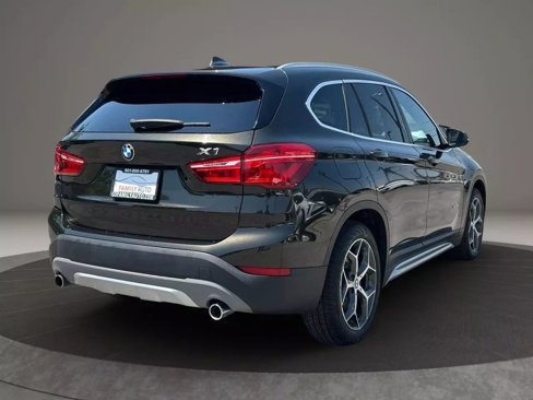 Used 2017 BMW X1 xDrive28i image 8