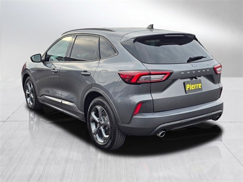 Used 2023 Ford Escape ST-Line w/ Cold Weather Package image 4