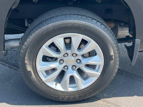 Used 2022 Chevrolet Silverado 1500 Custom image 9