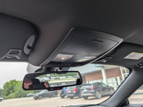Used 2017 Dodge Challenger R/T image 21