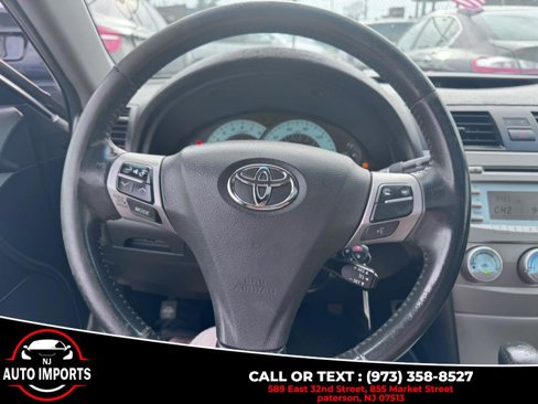 Used 2009 Toyota Camry LE image 25