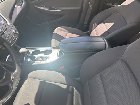 Used 2023 Chevrolet Malibu LT image 11