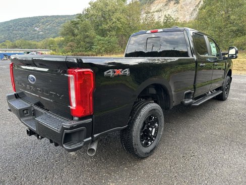New 2026 Ford F350 XL image 4