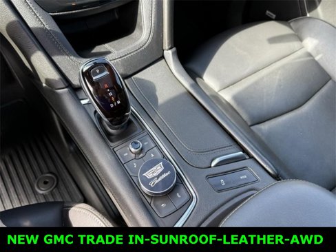 Used 2021 Cadillac XT6 Premium Luxury image 23