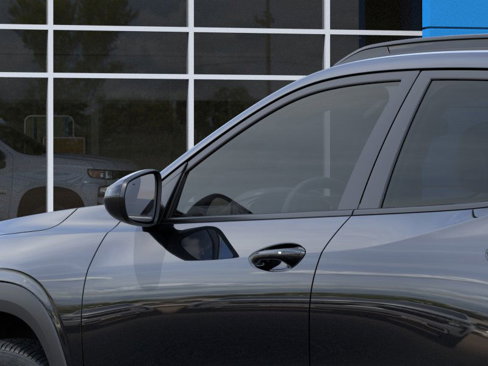 New 2025 Chevrolet Trax LT w/ Driver Confidence Package image 13