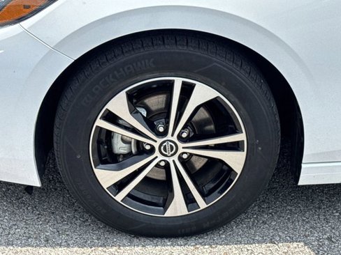 Used 2022 Nissan Sentra SV image 20
