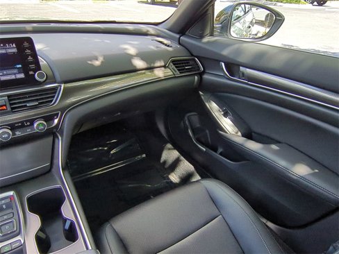 Used 2022 Honda Accord Sport image 17