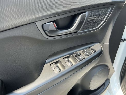 Used 2023 Hyundai Kona N Line image 18