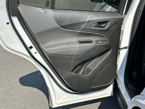Certified 2022 Chevrolet Equinox RS w/ RS Leather Package image 21