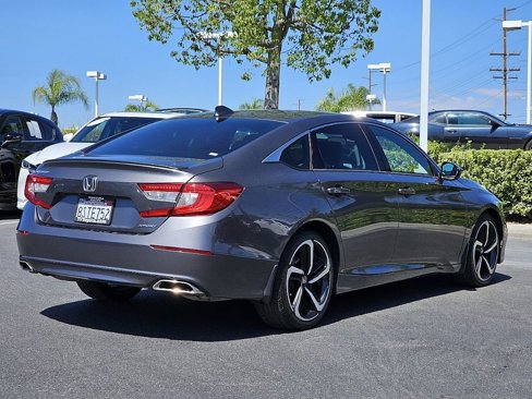 Used 2018 Honda Accord Sport image 15