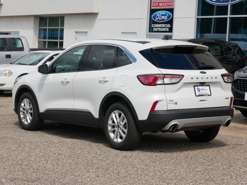 Used 2020 Ford Escape SE image 27