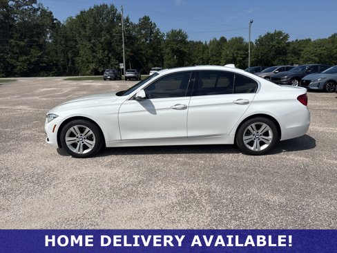 Used 2017 BMW 330i Sedan image 11