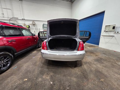 Used 2007 Kia Amanti w/ Leather Pkg image 14