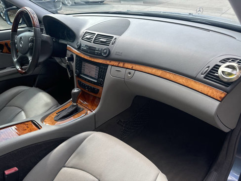 Used 2007 Mercedes-Benz E 320 BlueTEC Sedan image 14