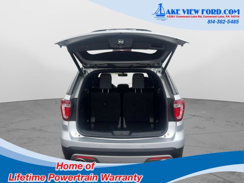 Used 2017 Ford Explorer Limited image 10