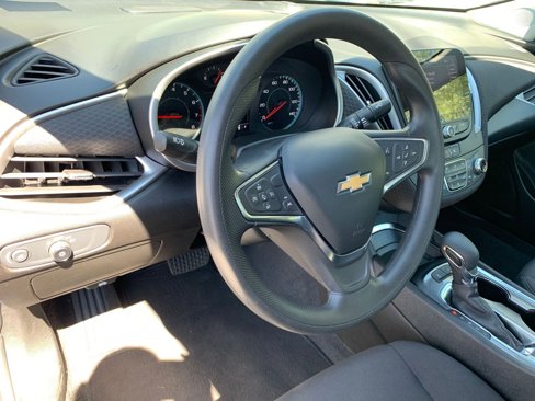 Used 2024 Chevrolet Malibu LT image 34