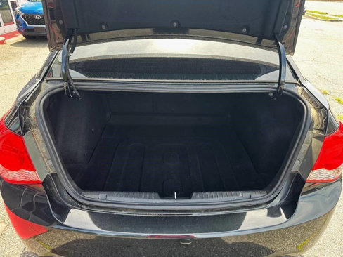 Used 2015 Chevrolet Cruze LS image 5