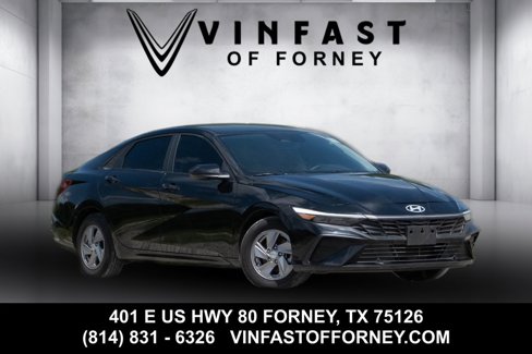 Used 2024 Hyundai Elantra SE image 1