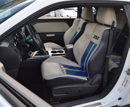 Used 2011 Dodge Challenger SRT8 image 19