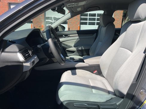 Used 2019 Honda Accord LX image 12