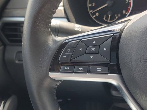 Used 2023 Nissan Altima 2.5 SV w/ SV Premium Package image 19