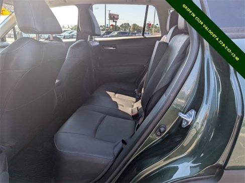 Used 2022 Toyota Corolla Cross XLE image 13
