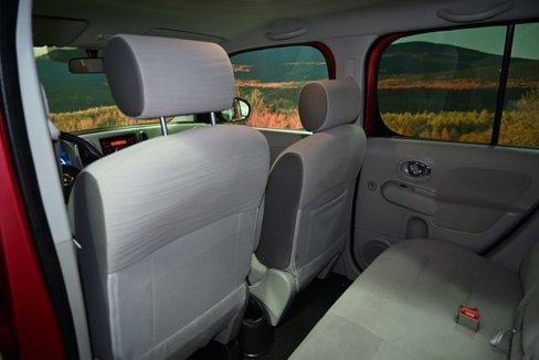 Used 2009 Nissan Cube 1.8 S w/ Interior Illumination Pkg image 35
