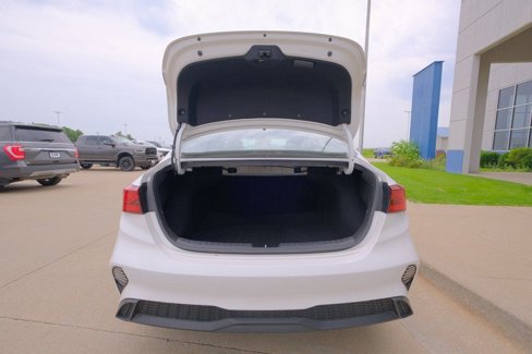 Used 2023 Kia Forte LXS image 19