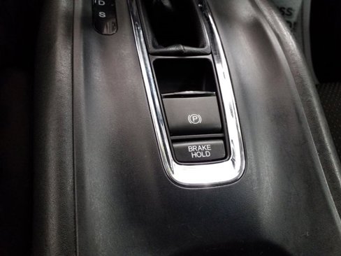 Used 2021 Honda HR-V EX image 11